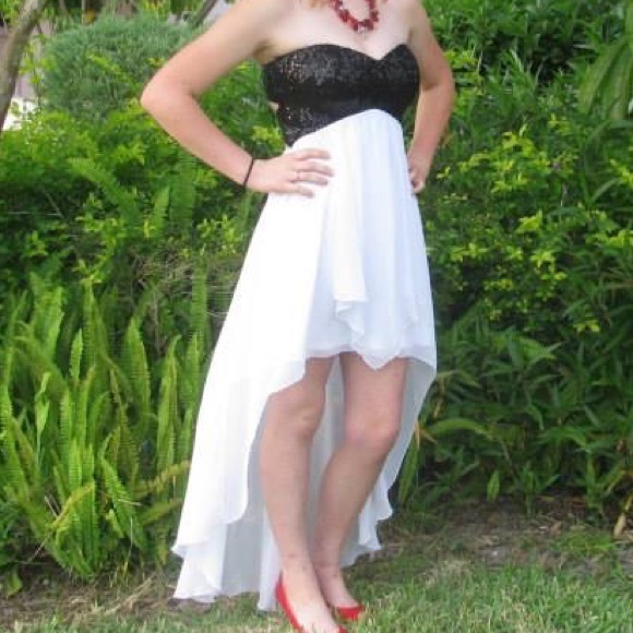 Windsor Hi-Low Black/White Prom Dress - Picture 1 of 8